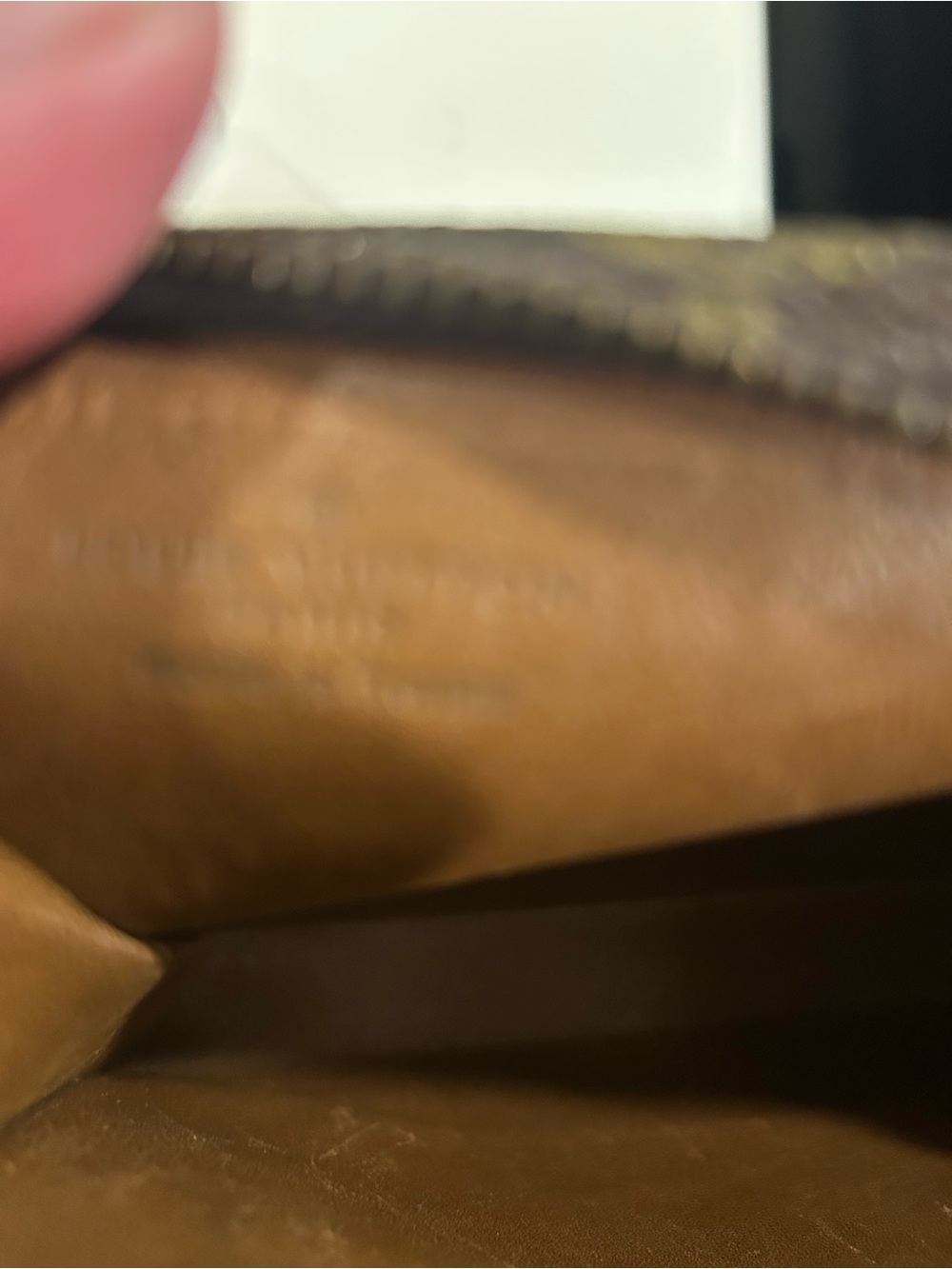Louis Vuitton Brown Vintage 26 Toiletry - Picture 4 of 8